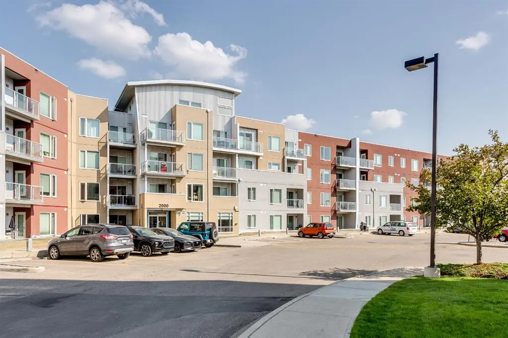 604 East Lake Boulevard NE, #2203