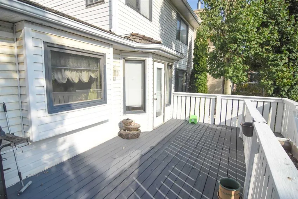 107 Hampshire Close NW