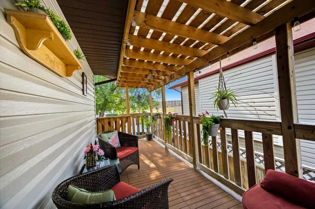 131 Sabre Road