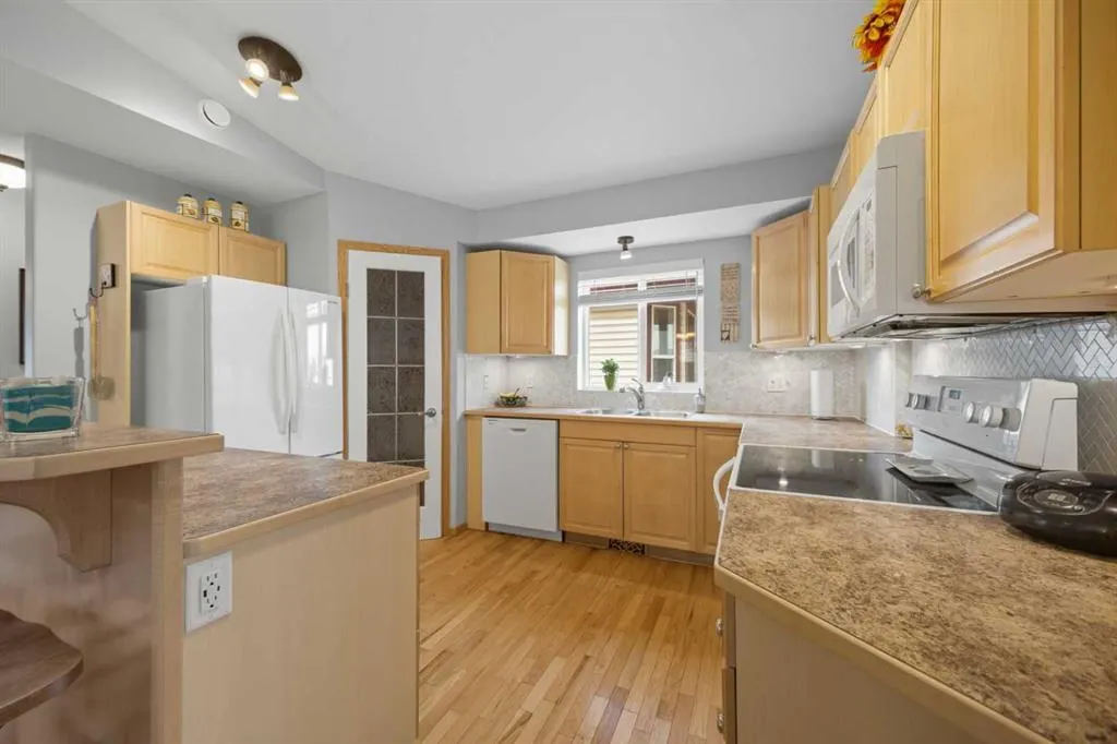 131 Sabre Road
