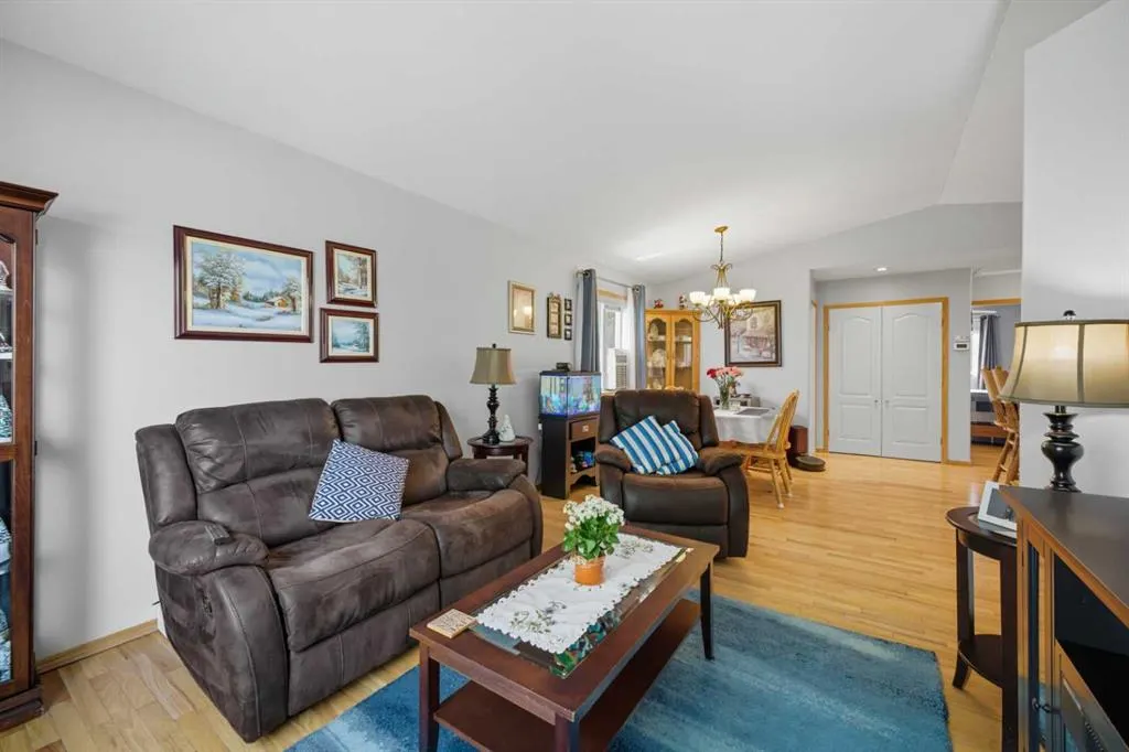 131 Sabre Road