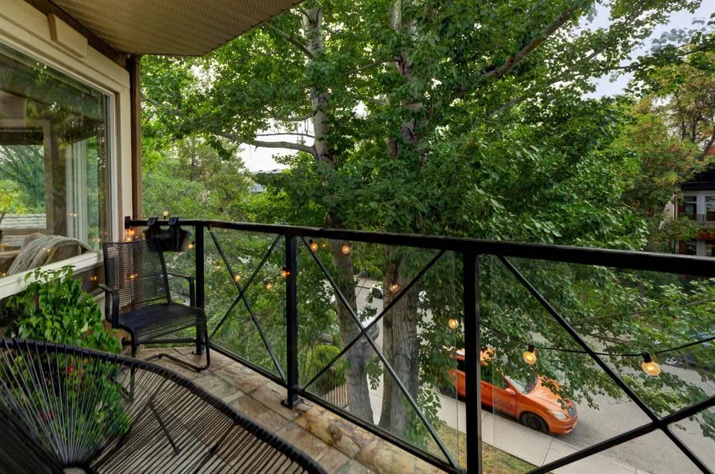 534 22 Avenue SW, #302