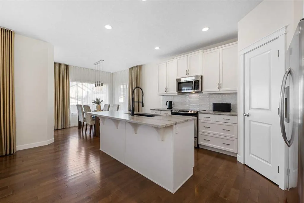 105 Elgin Meadows Circle SE