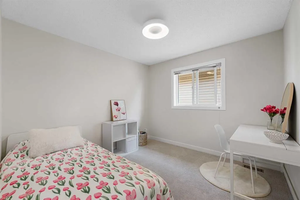 105 Elgin Meadows Circle SE