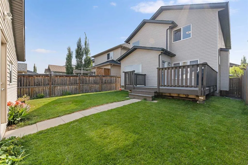 105 Elgin Meadows Circle SE