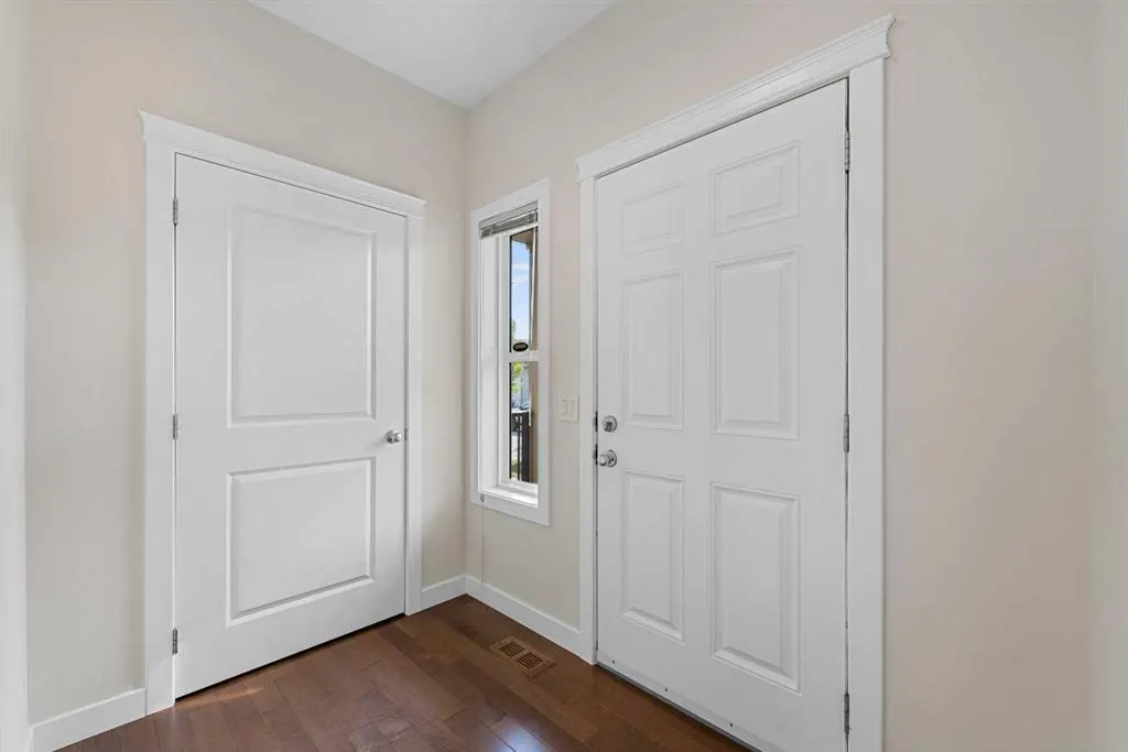 105 Elgin Meadows Circle SE