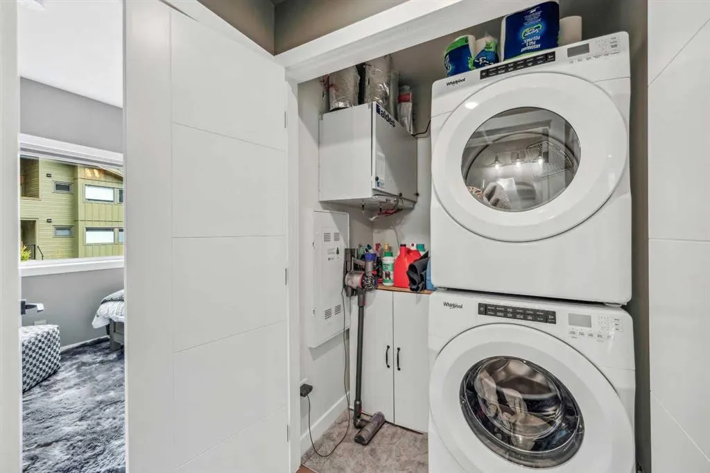 209 Stewart Creek Rise, #201H