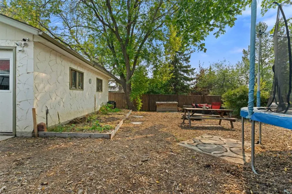 9845 Prairie Road