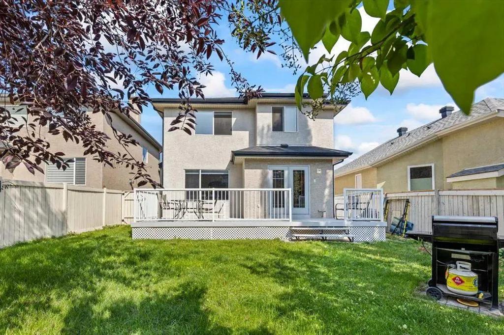 57 Everwillow Boulevard SW