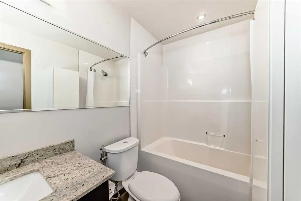 135 13 Avenue SW, #910