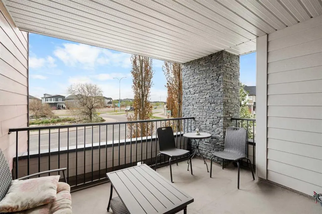 81 Legacy Boulevard SE, #1220