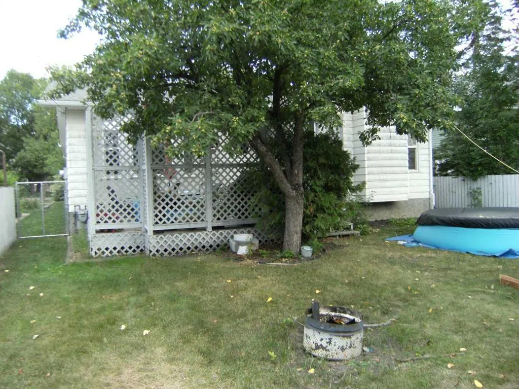 133 6 Avenue SE