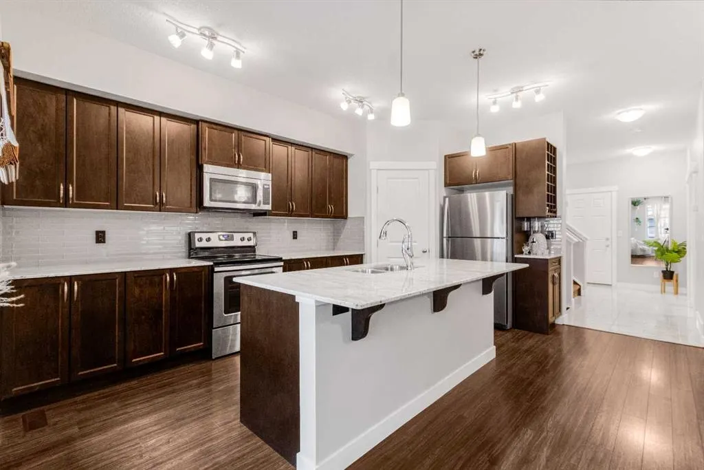 168 Legacy Reach Manor SE