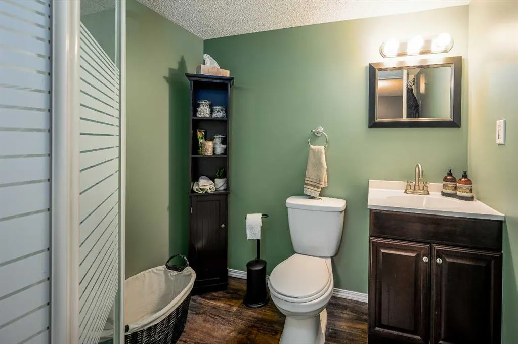 162 Citadel Mesa Close NW