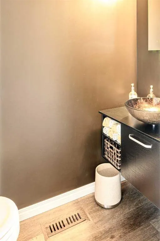 162 Citadel Mesa Close NW