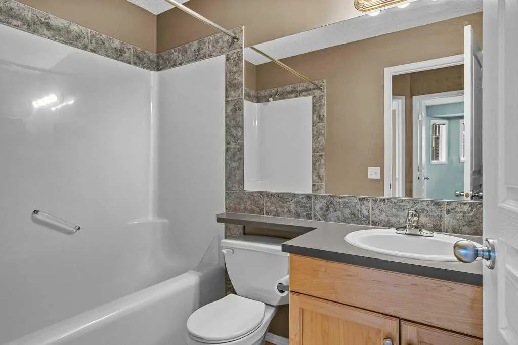 819 Wilson Way, #3