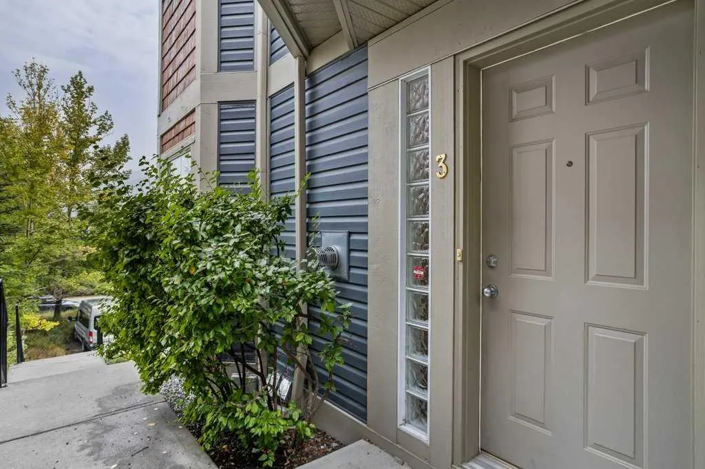 819 Wilson Way, #3