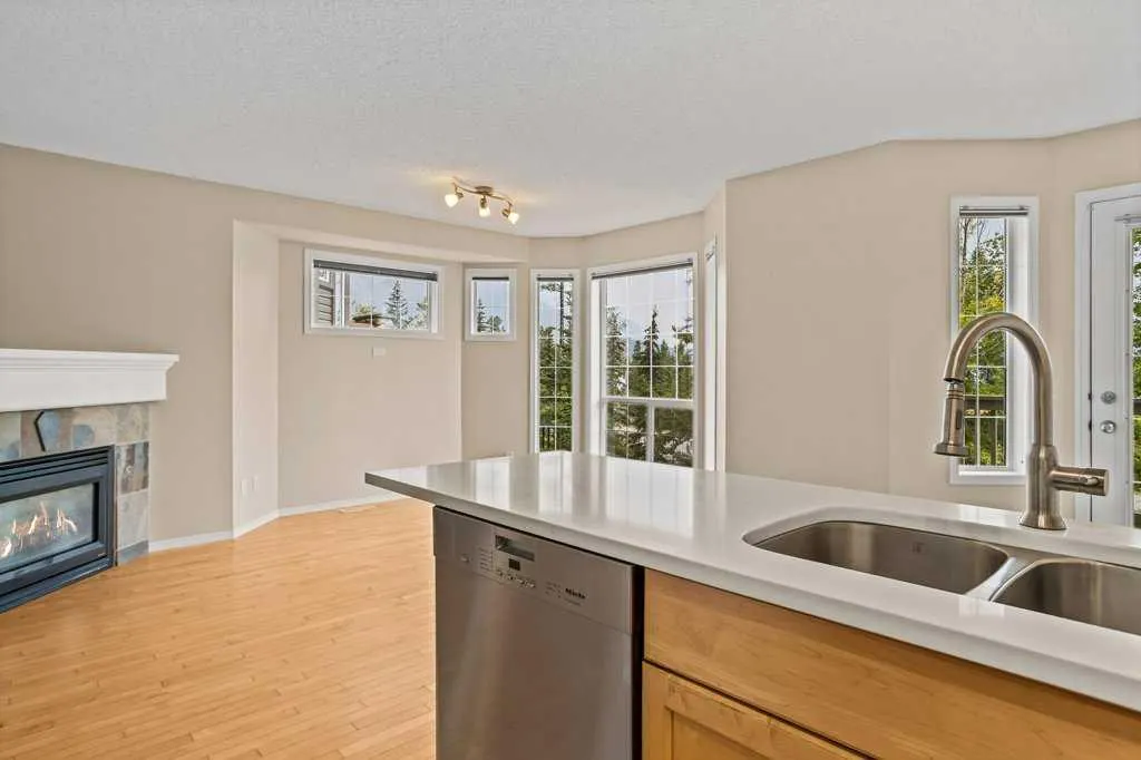 819 Wilson Way, #3