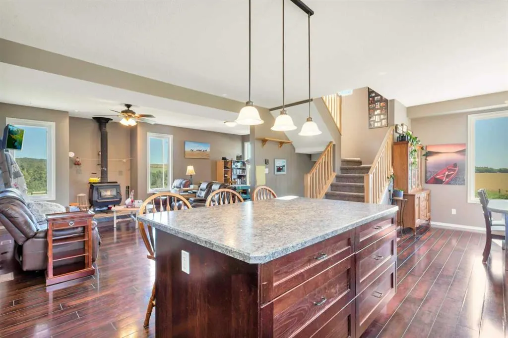 394073 Range Road 44