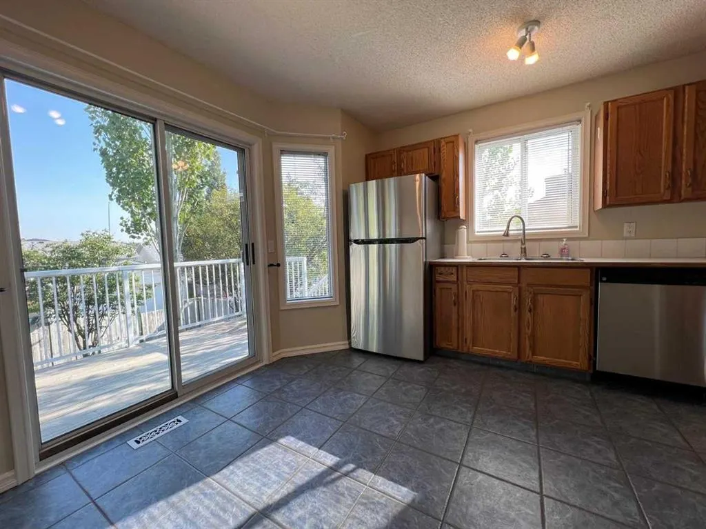 143 Harvest Glen Rise NE