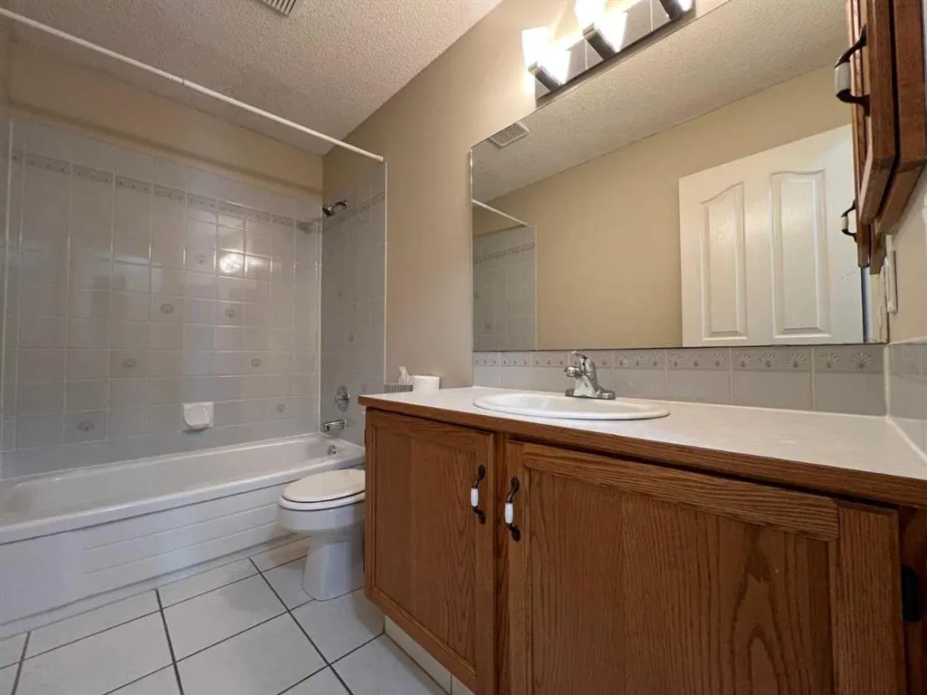 143 Harvest Glen Rise NE