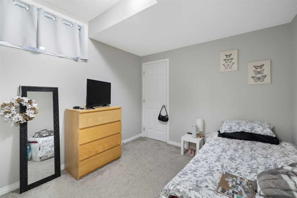 53 Savanna Heath NE