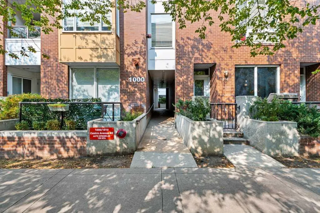 1000 Centre Avenue NE, #307