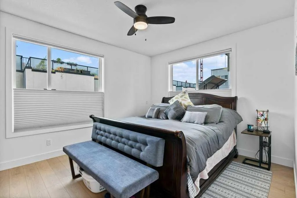 1000 Centre Avenue NE, #307