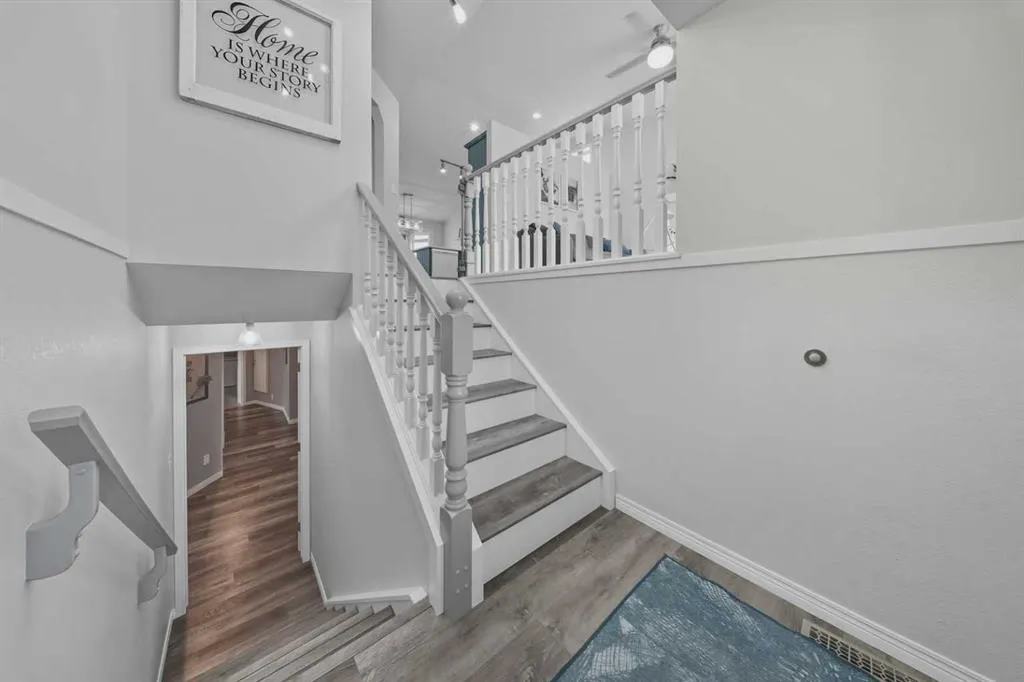 105 Darling Crescent