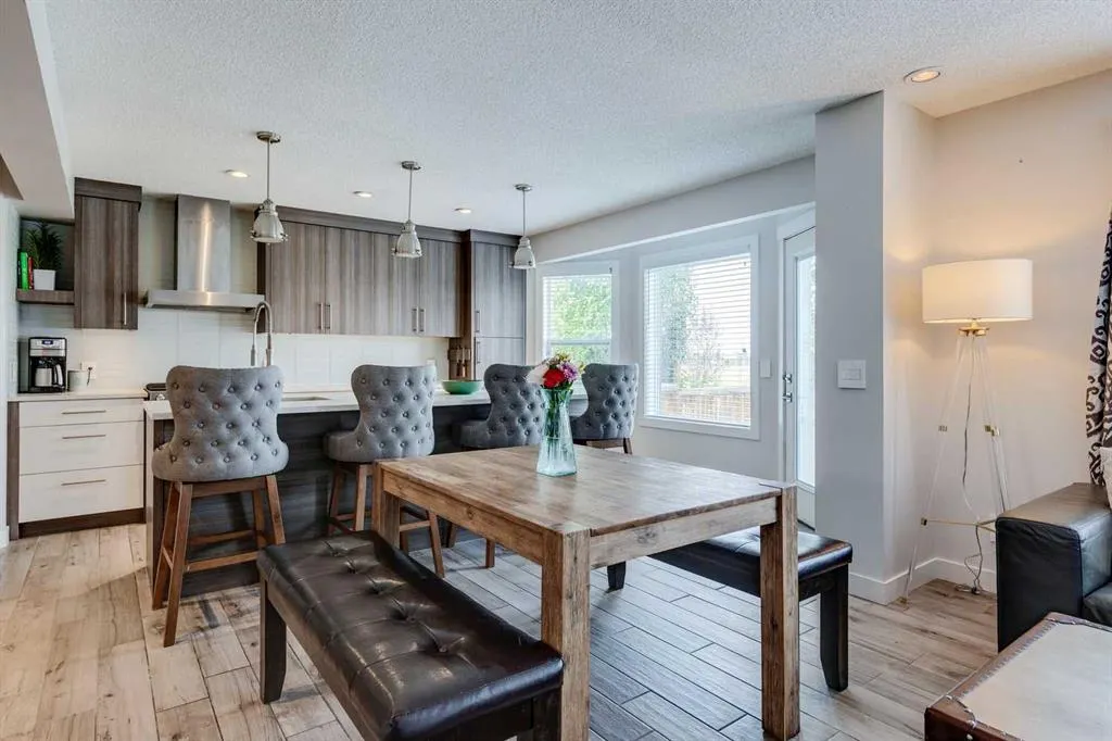 157 Chaparral Court SE
