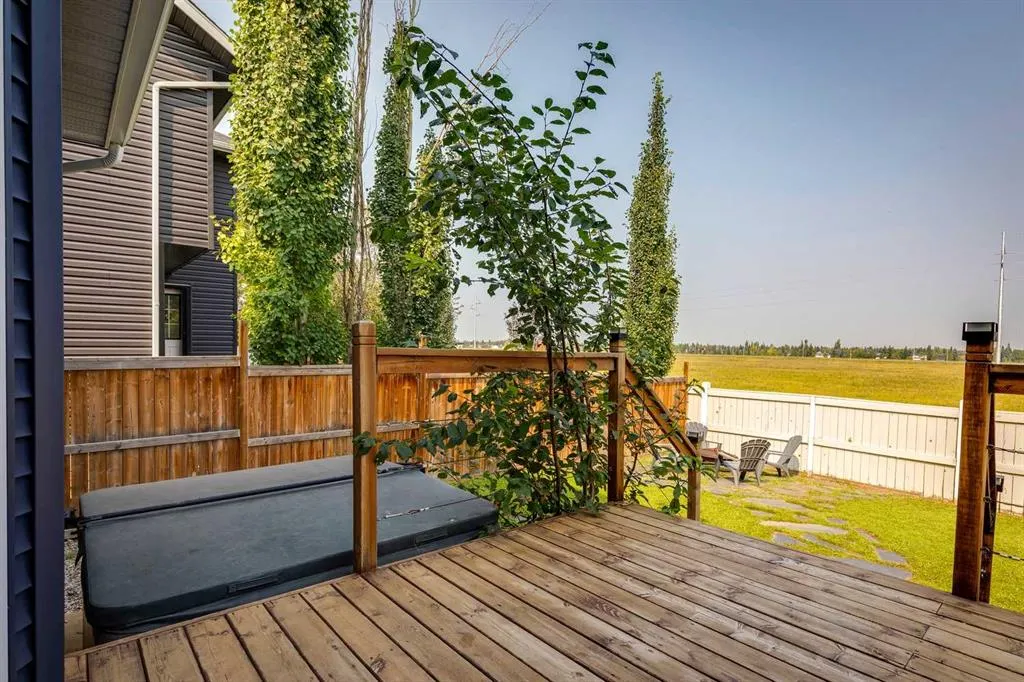 157 Chaparral Court SE