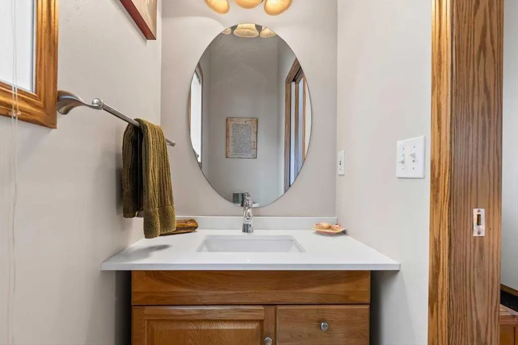 27 Tuscany Ridge Heights NW