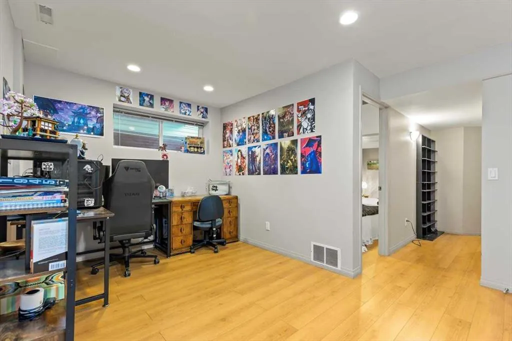 27 Tuscany Ridge Heights NW