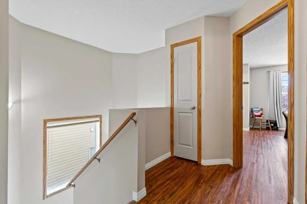 27 Tuscany Ridge Heights NW