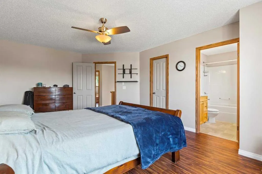 27 Tuscany Ridge Heights NW