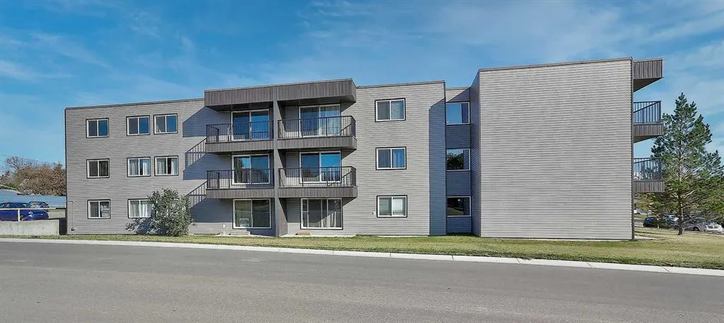 9260 108 Avenue, #108