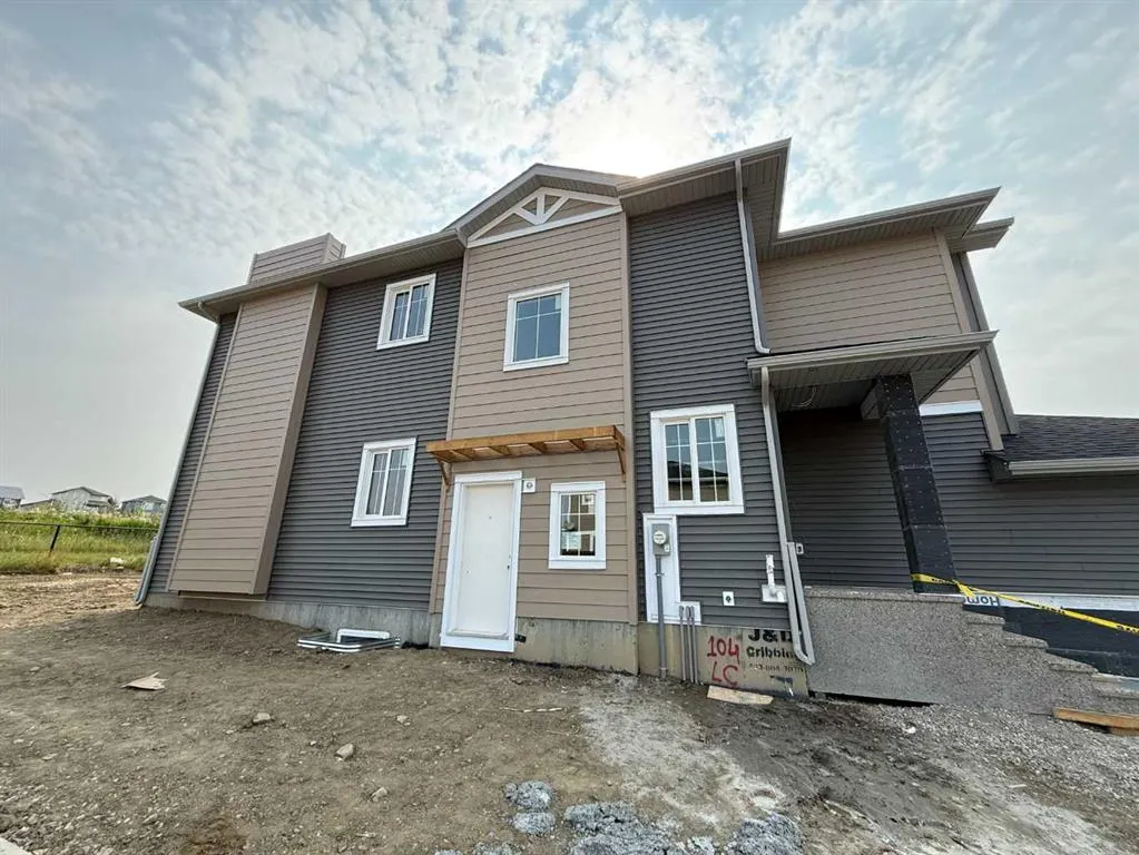 104 Lakewood Circle
