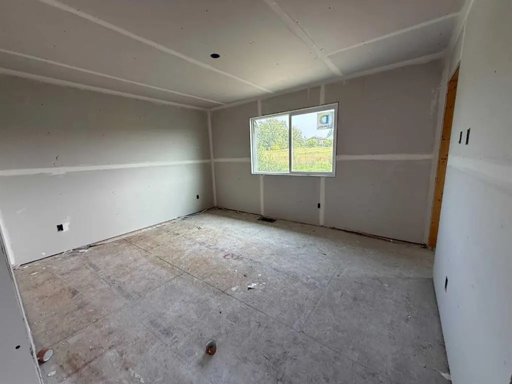 104 Lakewood Circle