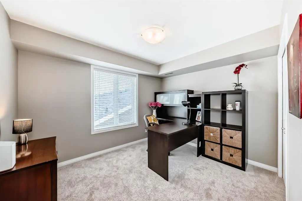 736 57 Avenue SW, #404