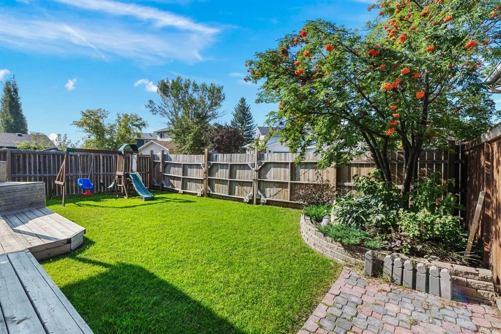 168 Riverside Way SE