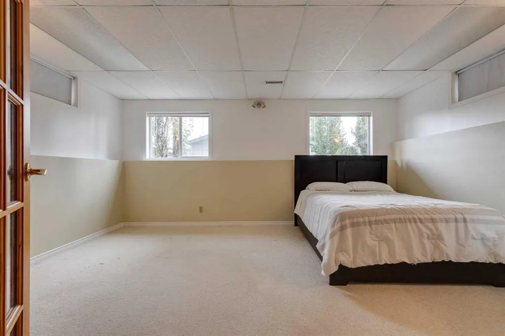 2 Hidden Hills Terrace NW
