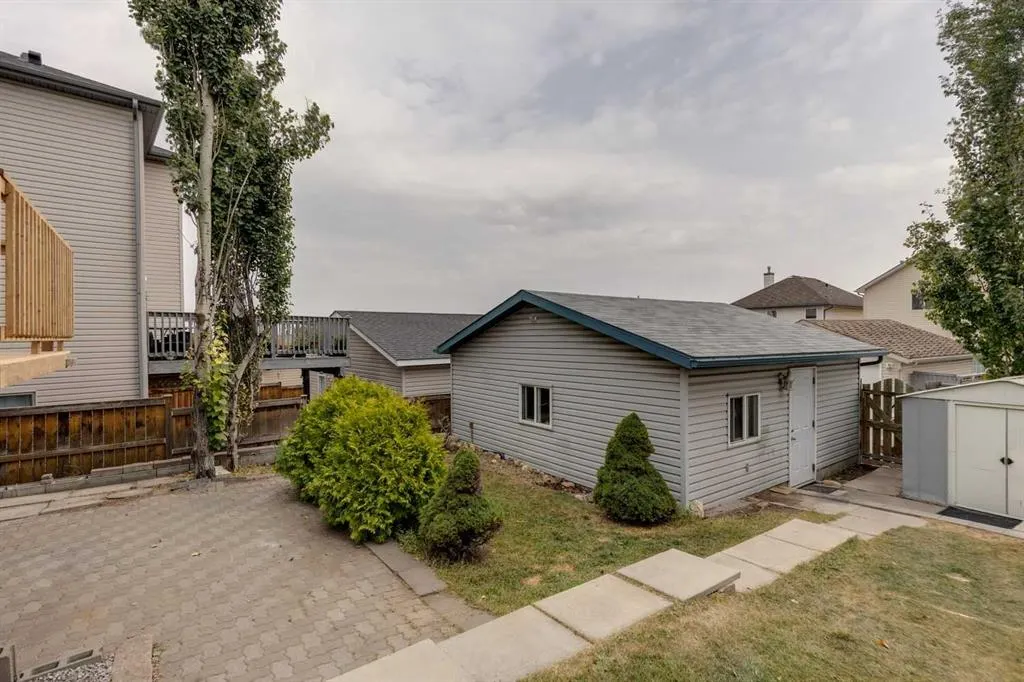 2 Hidden Hills Terrace NW