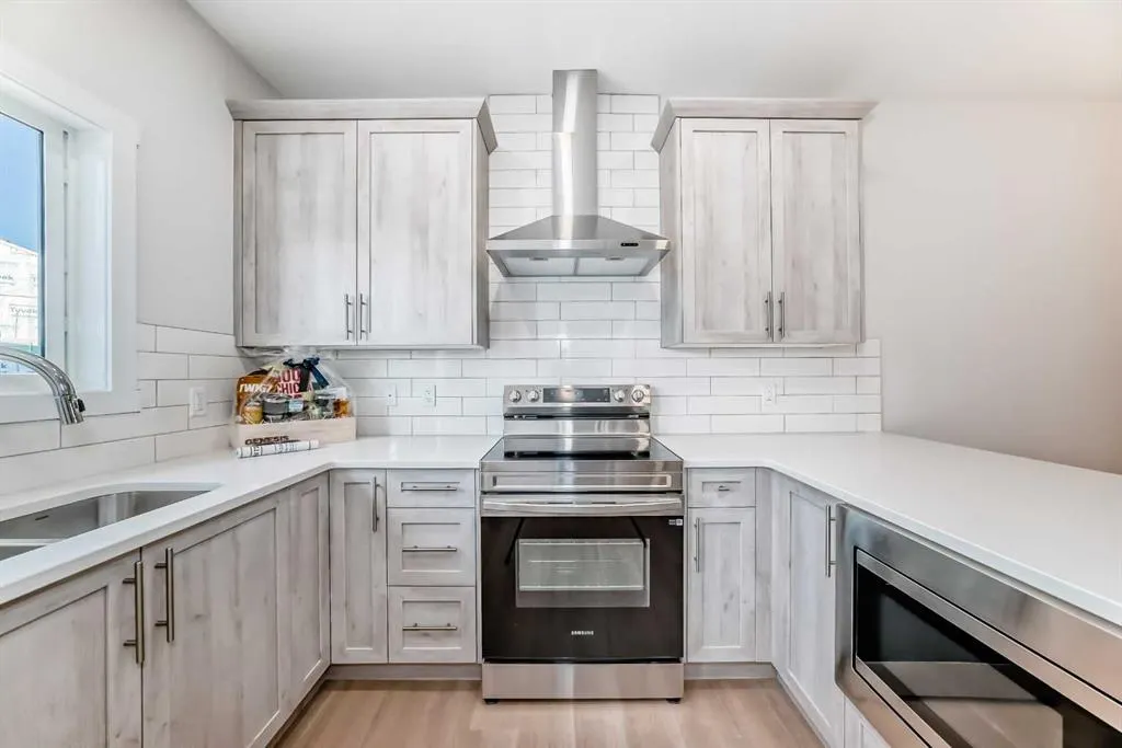 54 Homestead Common NE
