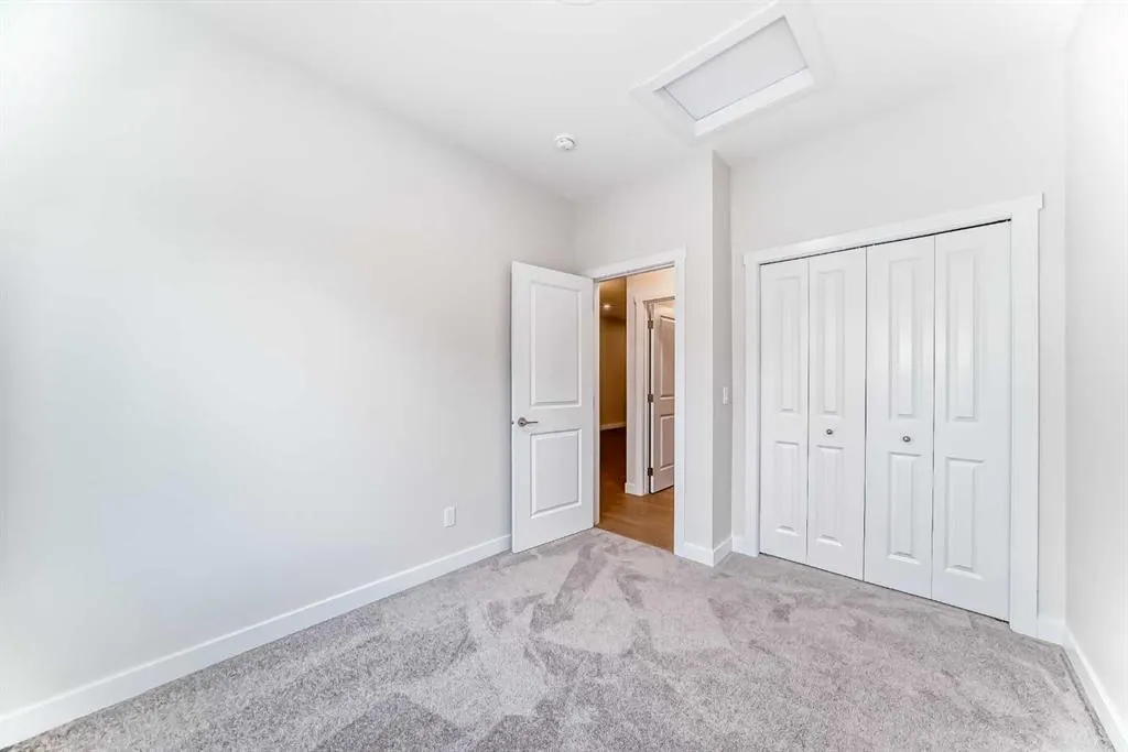 54 Homestead Common NE