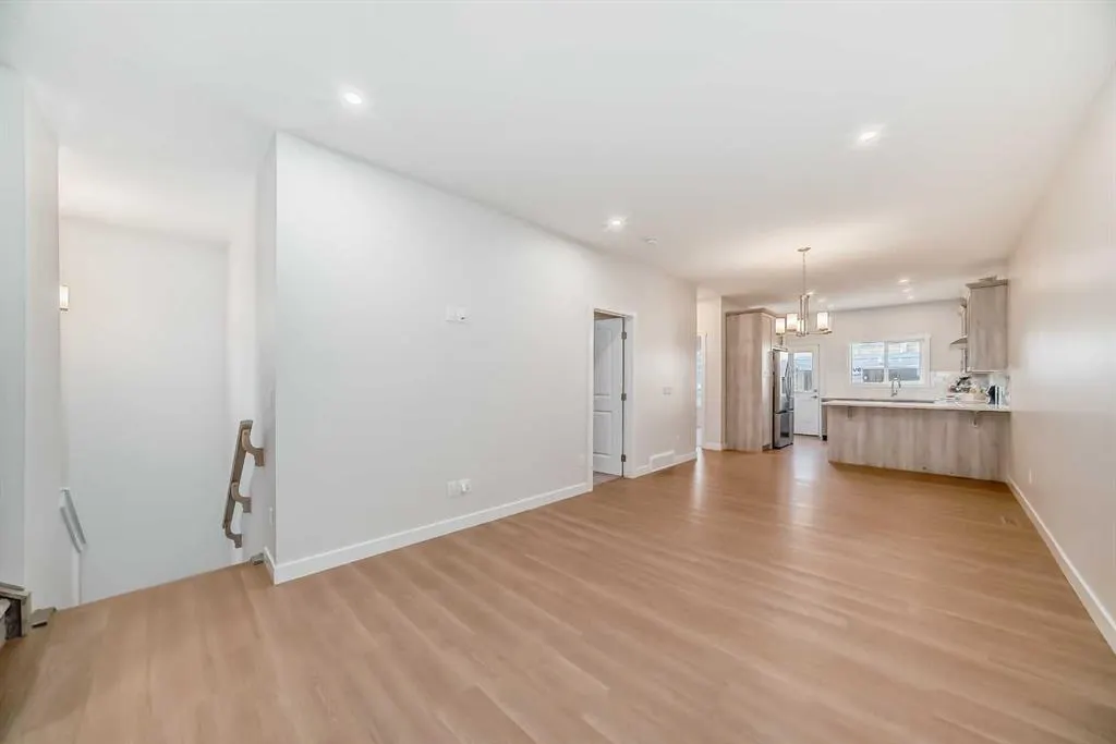 54 Homestead Common NE