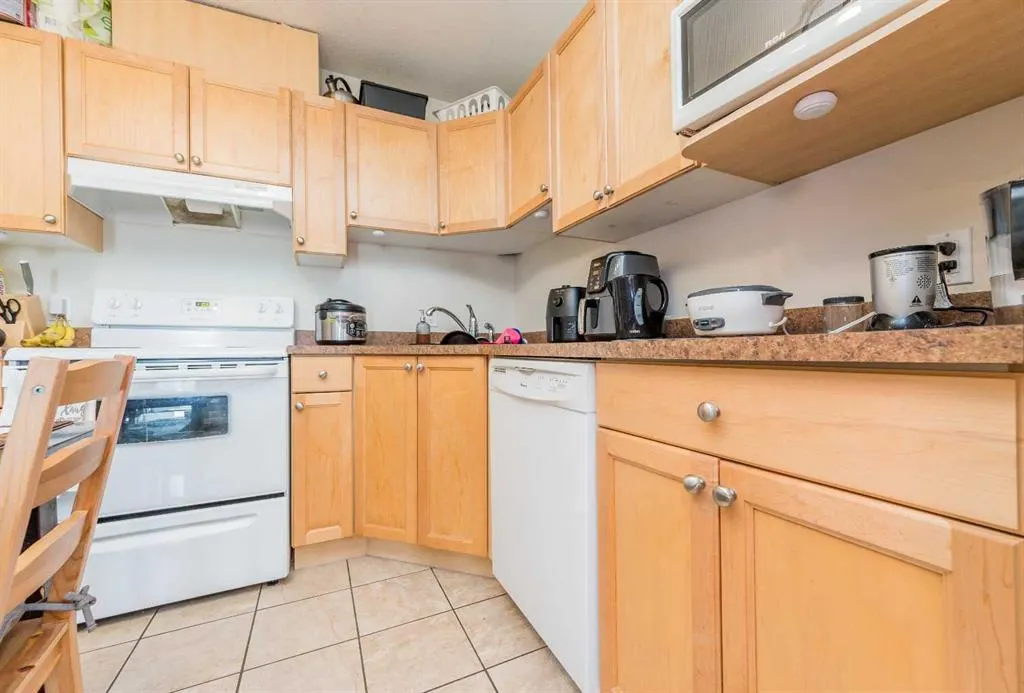 9810 96 Street, #412