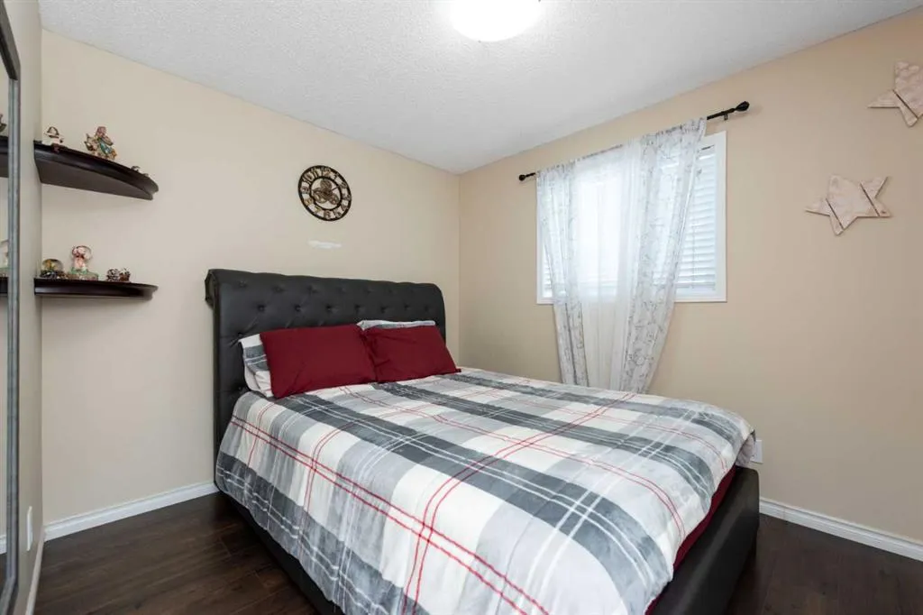 14 Cranfield Crescent SE