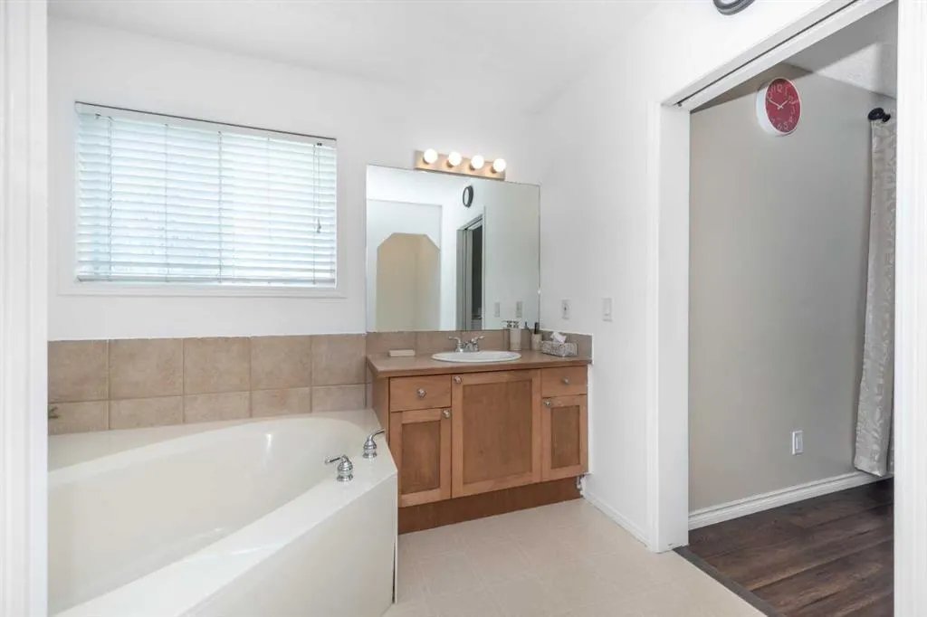 14 Cranfield Crescent SE