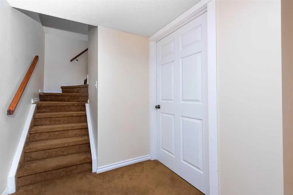 14 Cranfield Crescent SE