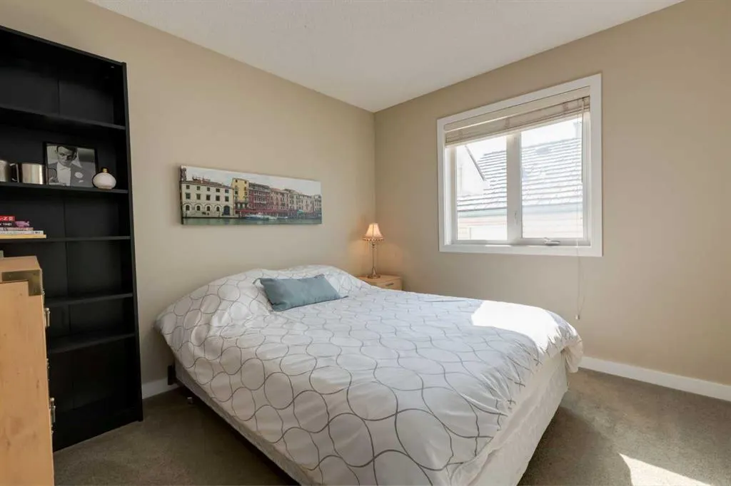 21 Springbank Rise SW